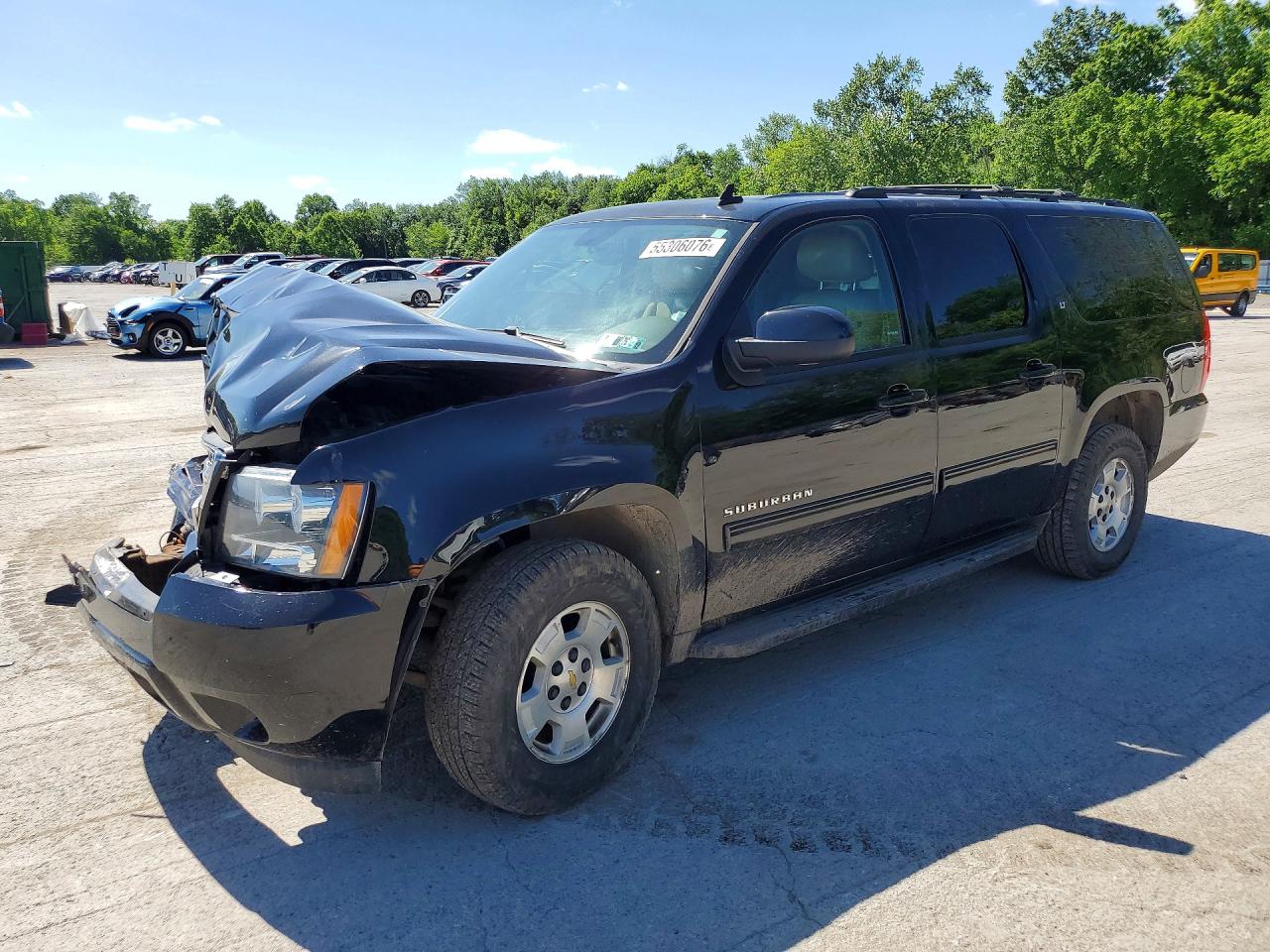 Salvage Chevrolet Suburban Image