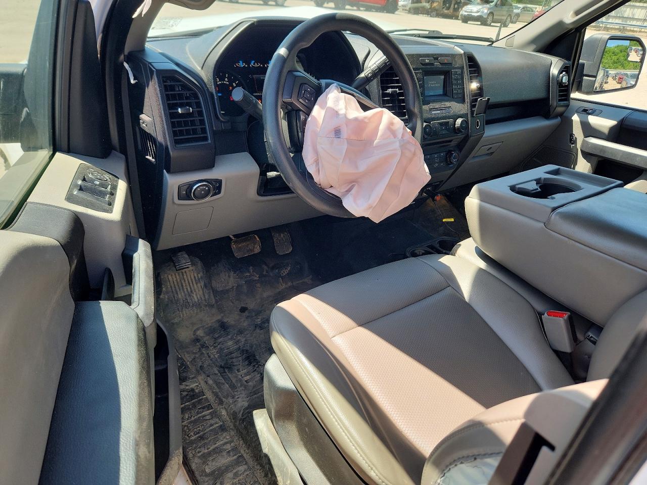 Ford F-150 Super Cab