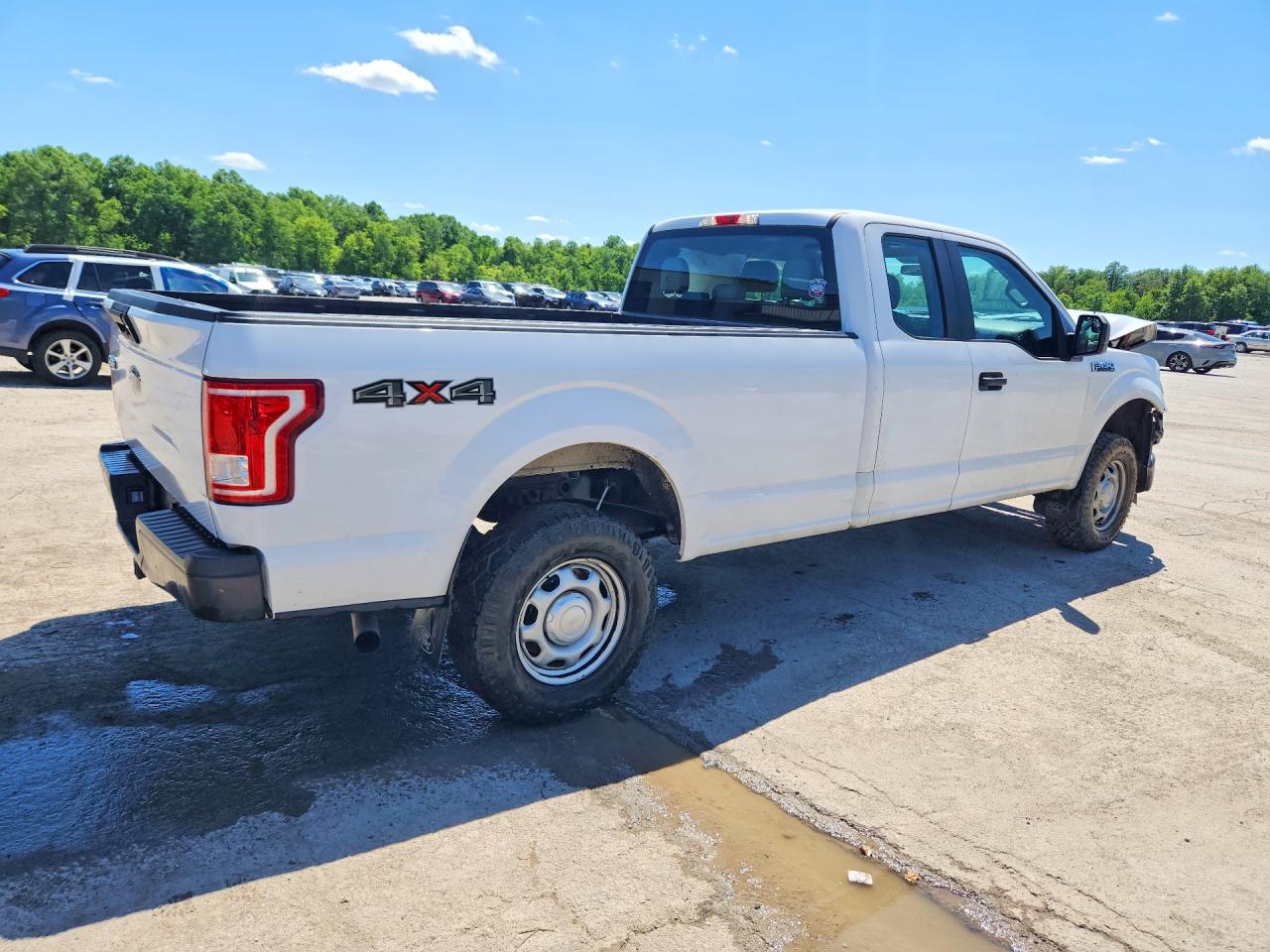 Ford F-150 Super Cab