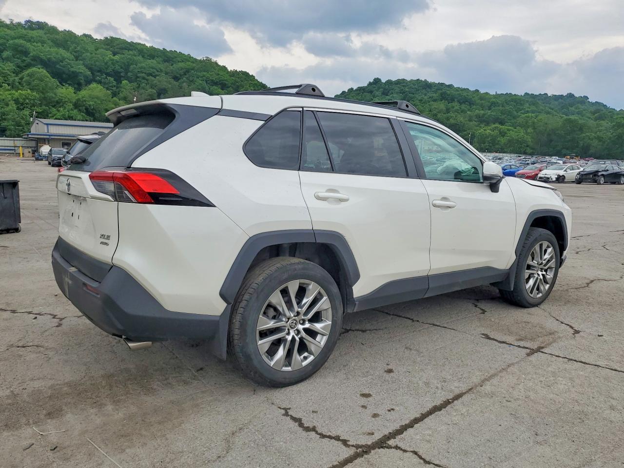 Toyota RAV4 Xle Premium