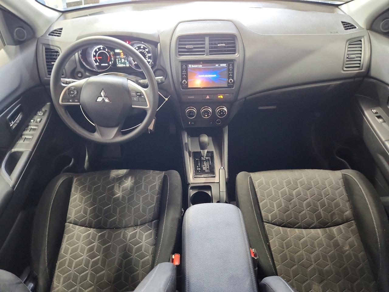 Mitsubishi Outlander S