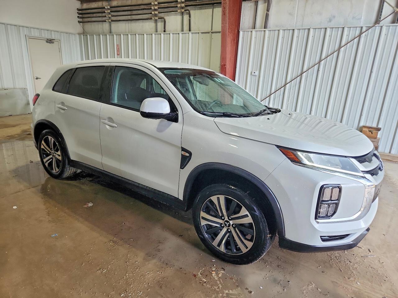Mitsubishi Outlander S