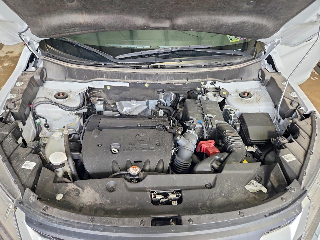 Mitsubishi Outlander S