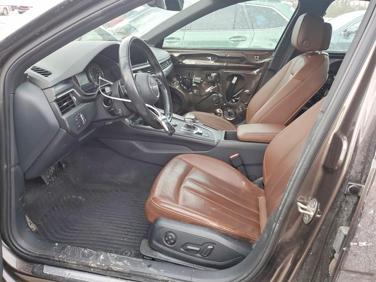 Audi A4 Premium