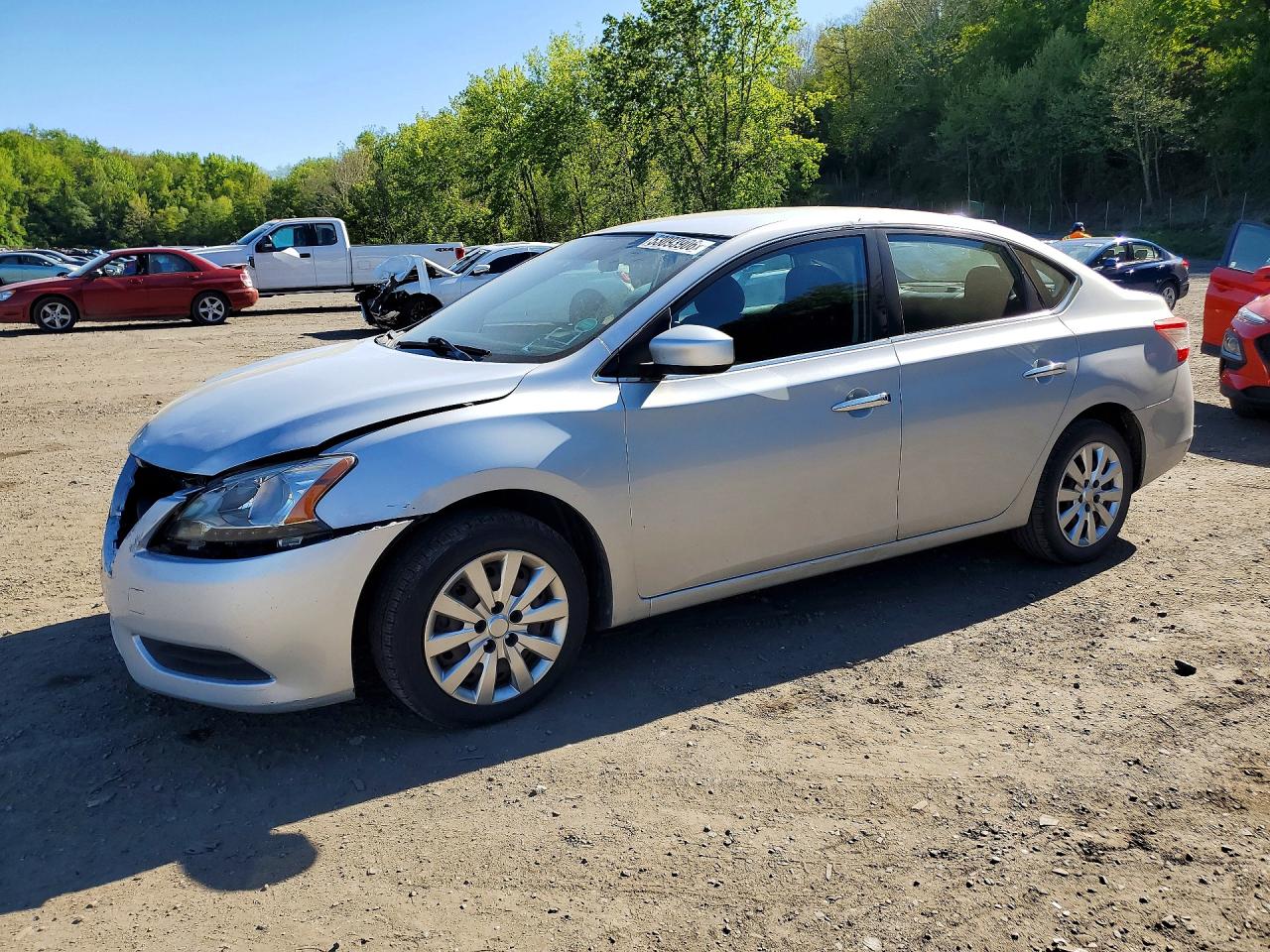 Salvage Nissan Sentra Image