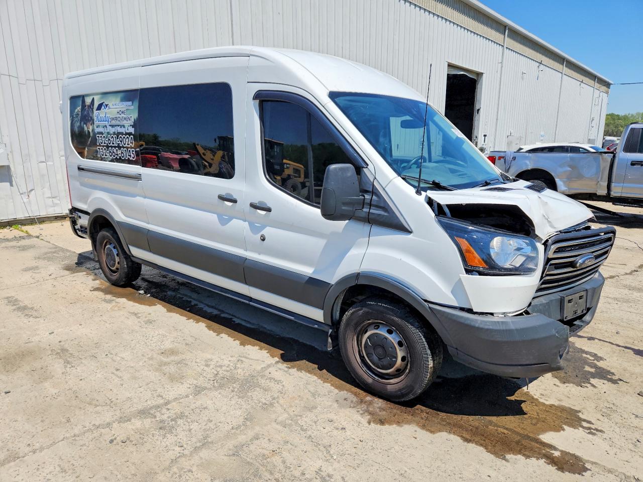 Ford Transit T-250