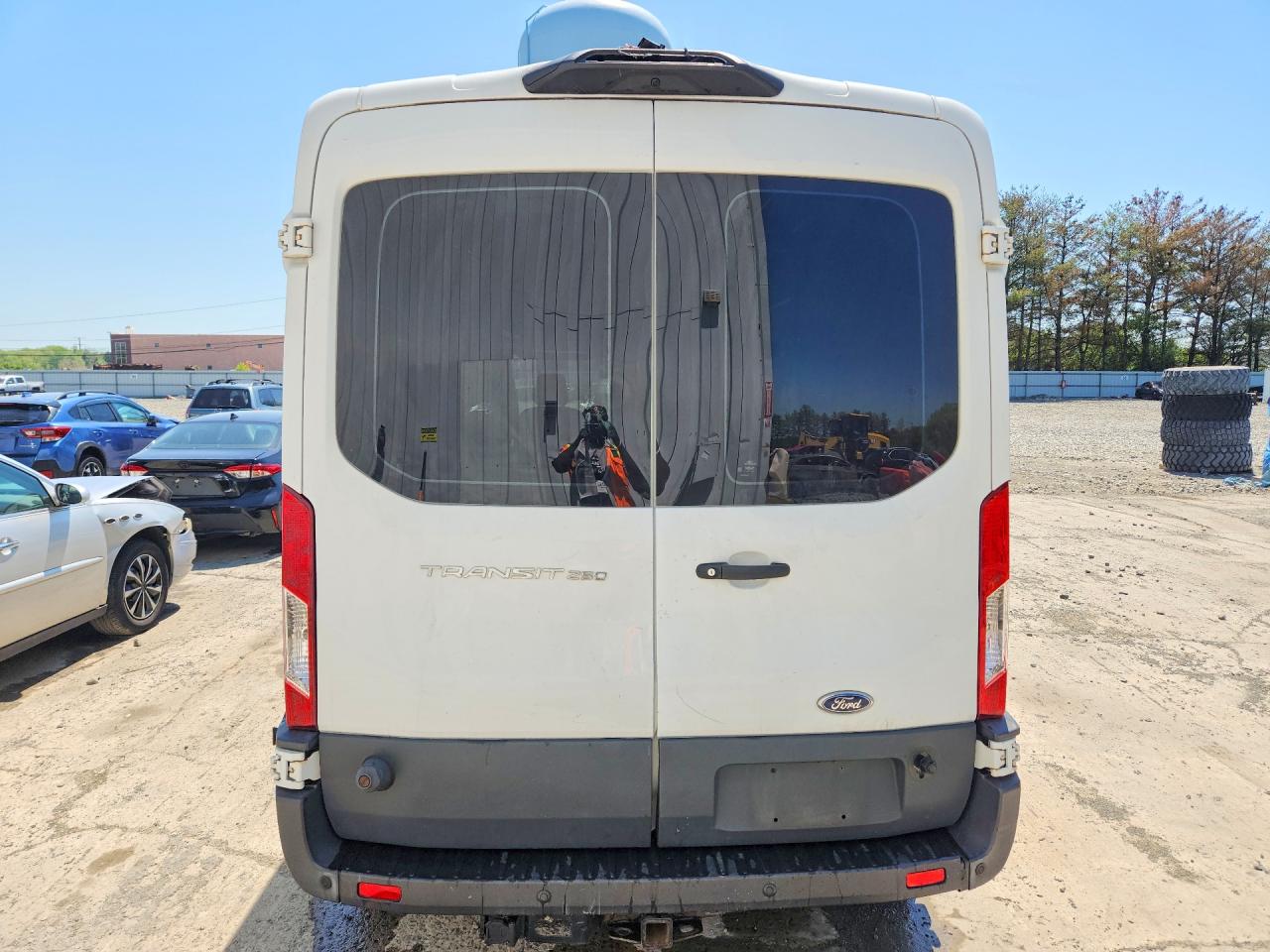 Ford Transit T-250