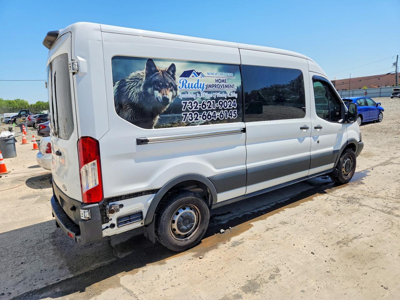 Ford Transit T-250