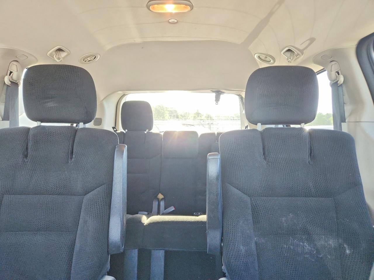 Dodge Caravan Sxt