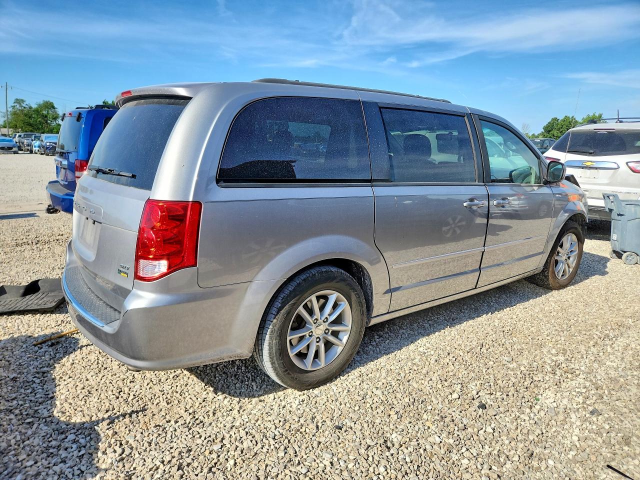 Dodge Caravan Sxt