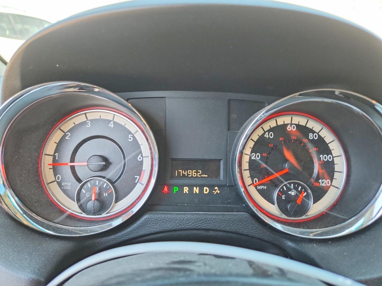 Dodge Caravan Sxt