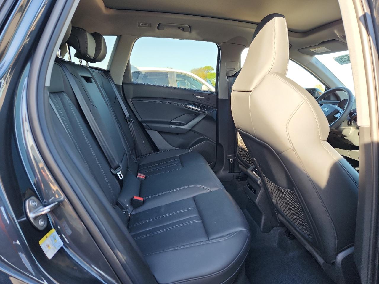 Audi Q6 Premium Plus