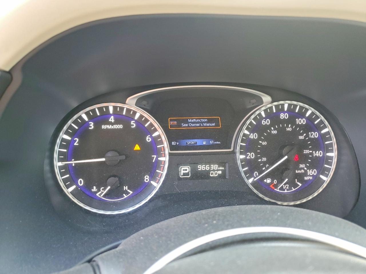 INFINITI Qx Luxe