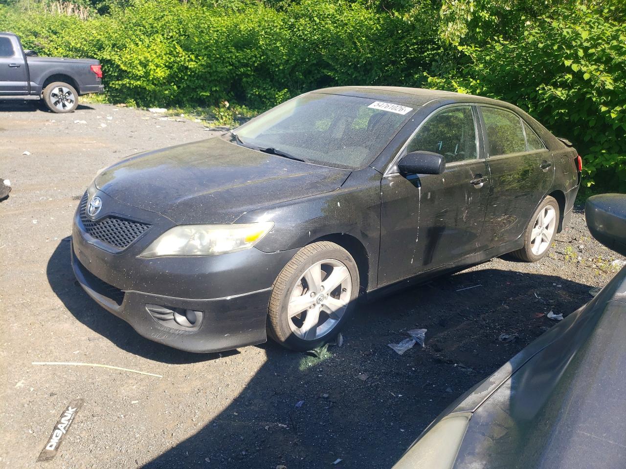 Salvage Toyota Camry Image