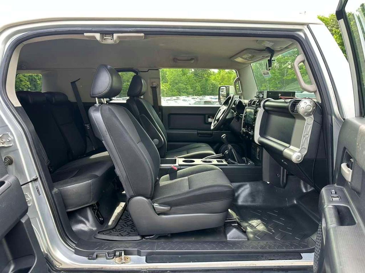 Toyota FJ Cruiser Base