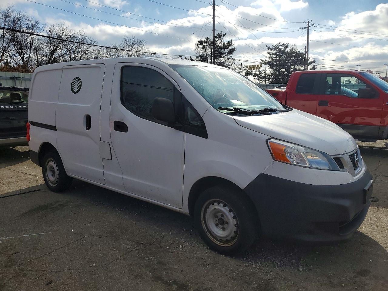 Nissan Nv