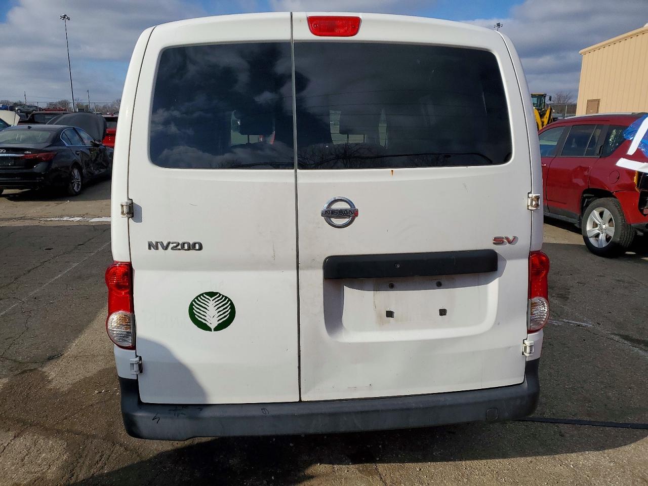 Nissan Nv