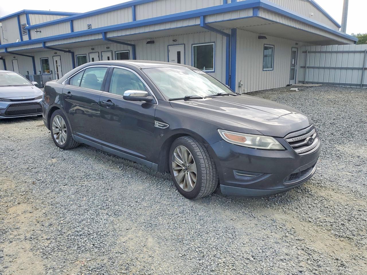 Ford Taurus Limited