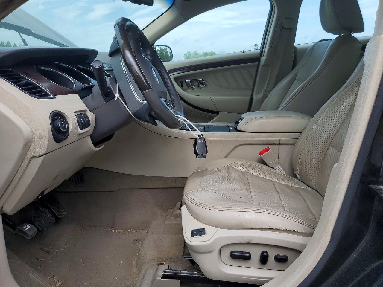 Ford Taurus Limited