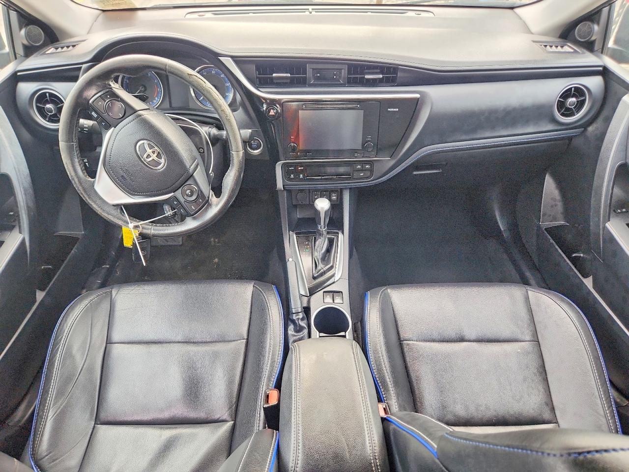 Toyota Corolla Xse