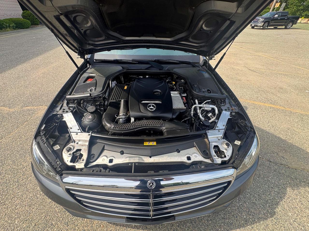 Mercedes-Benz E-Class 300