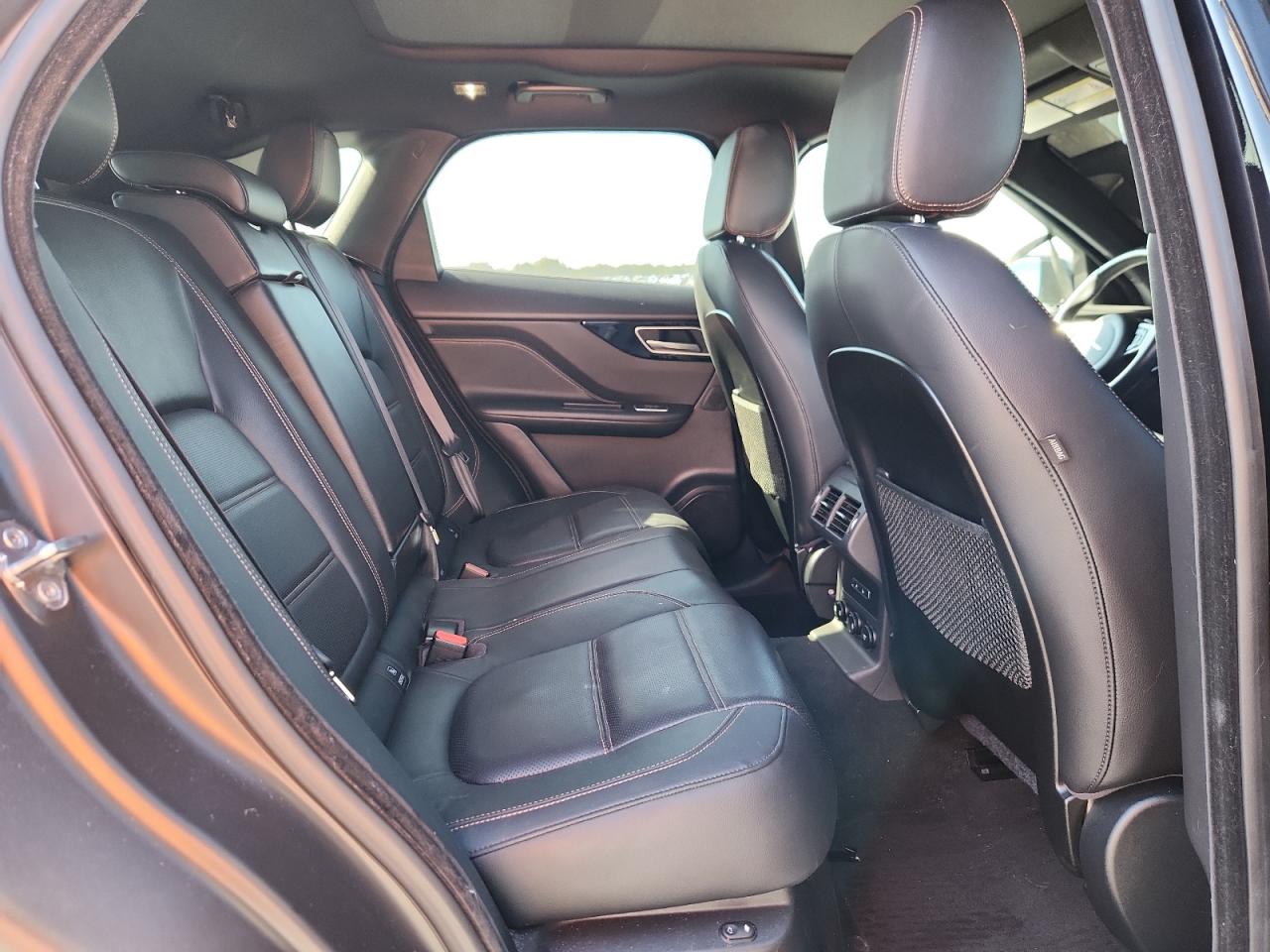 Jaguar F-PACE Prestige