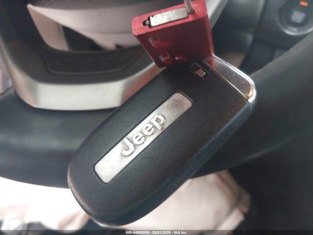 Jeep Grand Cherokee Laredo X 4x4