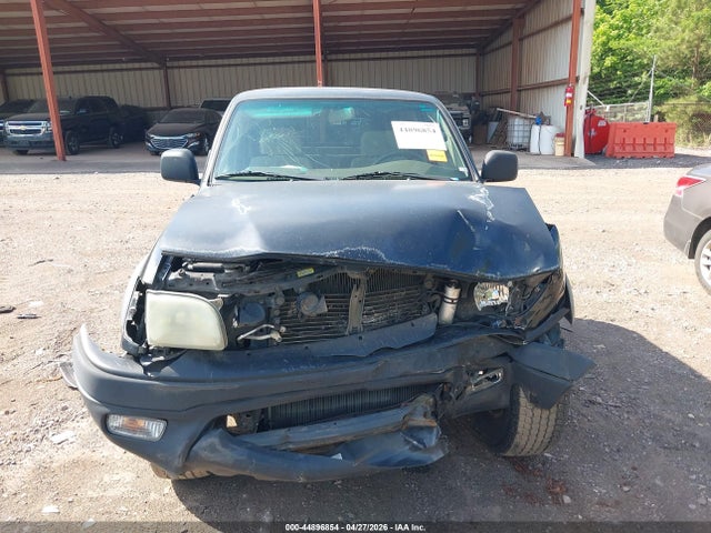 Toyota Tacoma Base V6