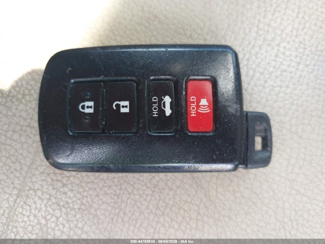 Toyota Camry Xle