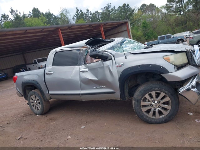 Toyota Tundra Platinum 5.7l V8
