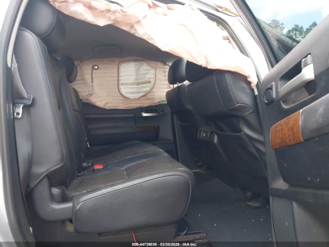Toyota Tundra Platinum 5.7l V8