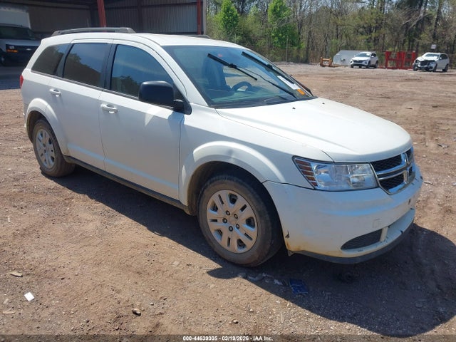 Salvage Dodge Journey Image