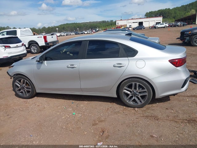 Kia Forte S