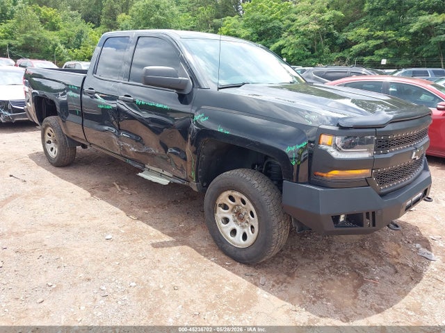 Salvage Chevrolet Silverado 1500 Image