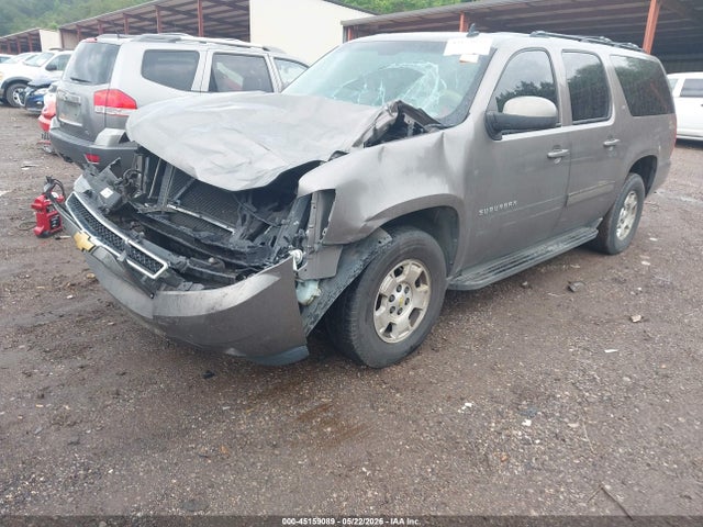 Chevrolet Suburban 1500 Lt