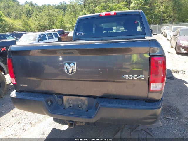 Ram 1500 Tradesman  4x4 5'7 Box