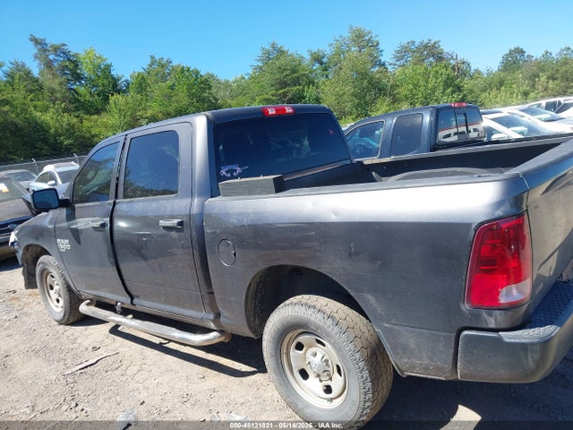 Ram 1500 Tradesman  4x4 5'7 Box