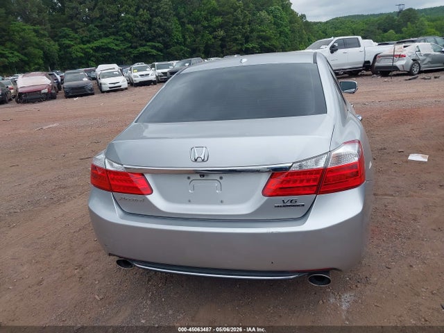Honda Accord Touring