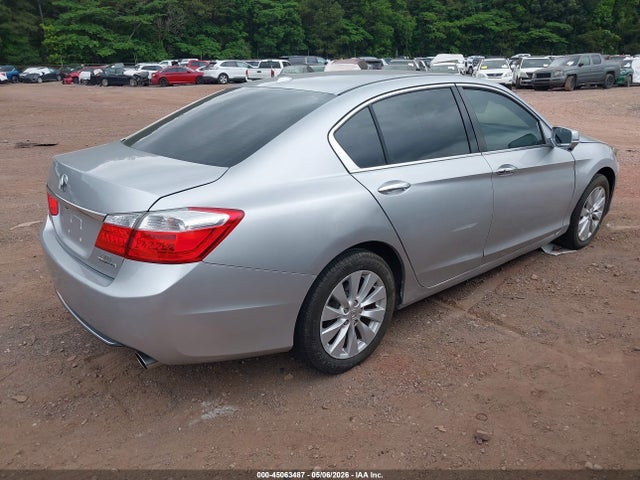 Honda Accord Touring