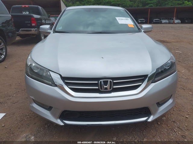 Honda Accord Touring