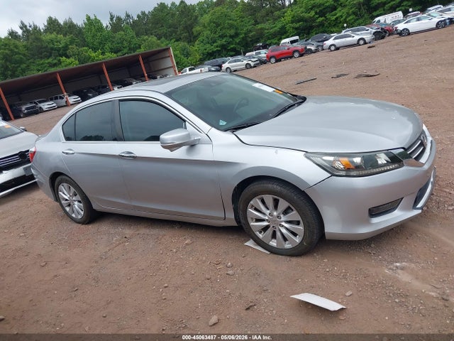 Honda Accord Touring