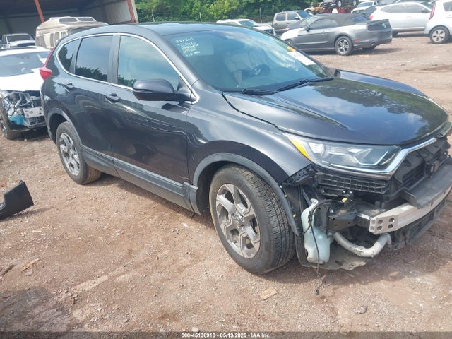 Salvage Honda CR-V Image