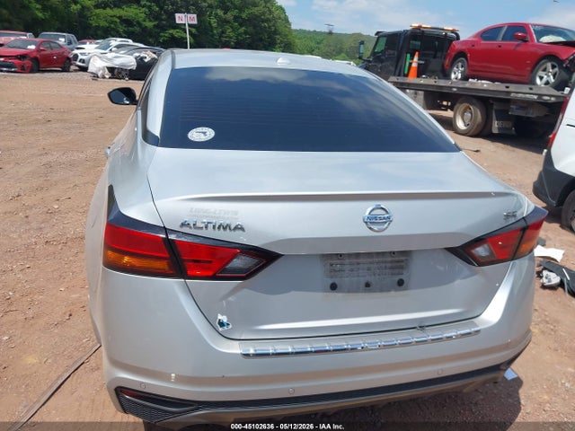 Nissan Altima Sr Fwd