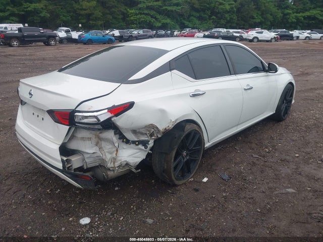 Nissan Altima S Fwd
