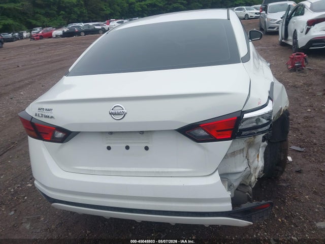 Nissan Altima S Fwd