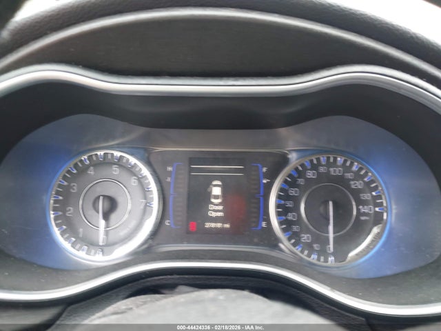 Chrysler 200 Limited