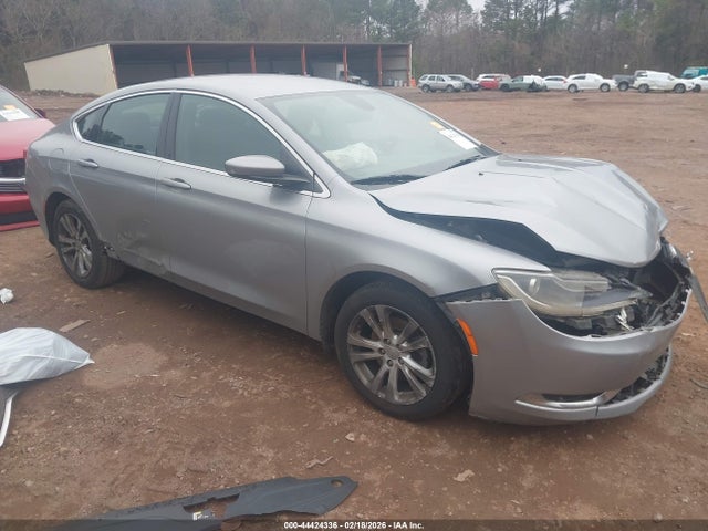 Salvage Chrysler 200 Image