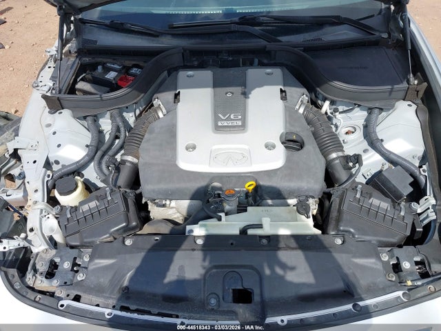 INFINITI G37 Journey