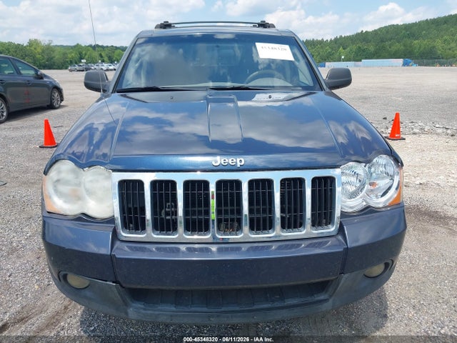 Jeep Grand Cherokee Laredo