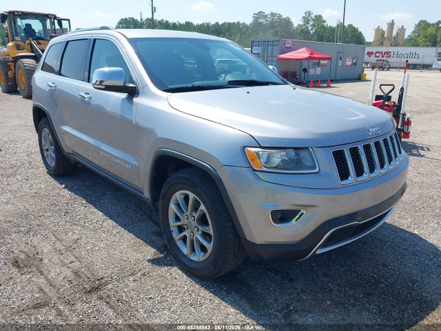 Salvage Jeep Grand Cherokee Image